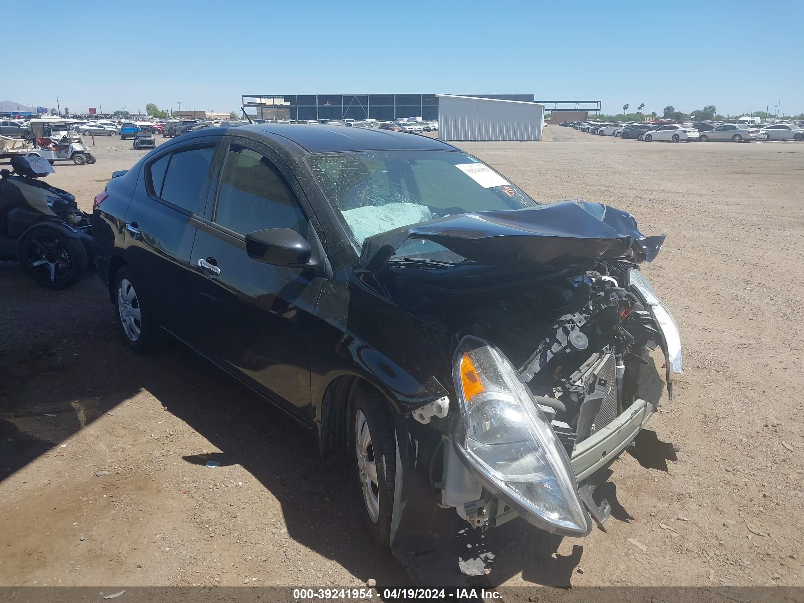 NISSAN VERSA 2015 3n1cn7ap3fl860704