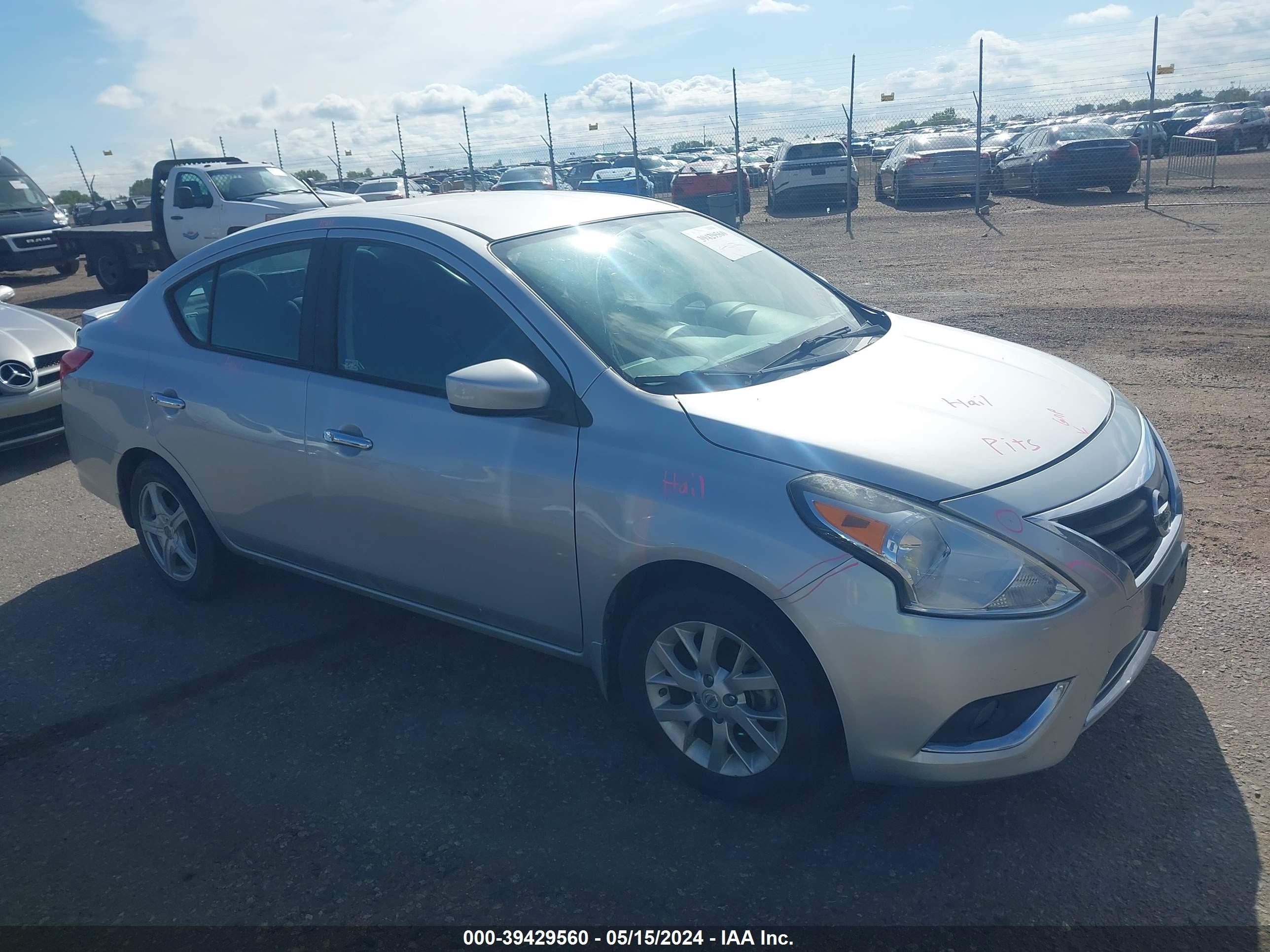 NISSAN VERSA 2015 3n1cn7ap3fl897042