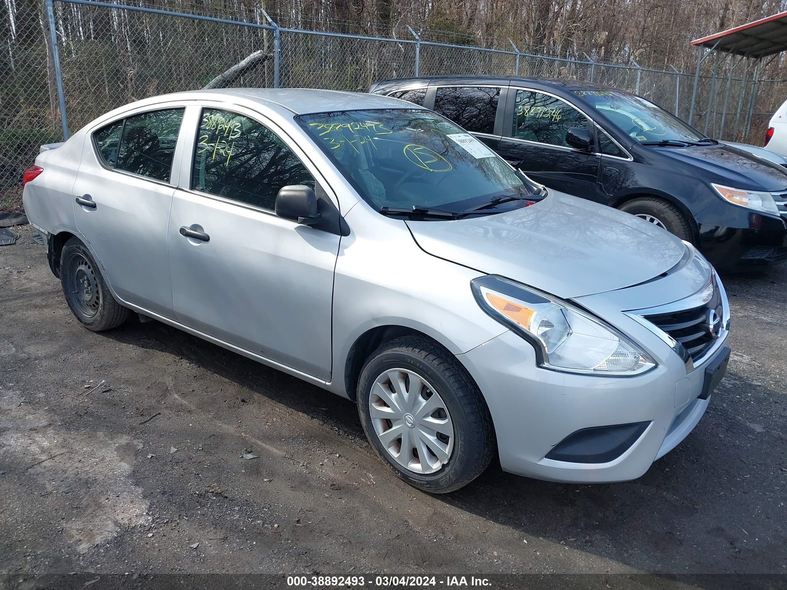 NISSAN VERSA 2015 3n1cn7ap3fl910291