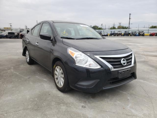 NISSAN VERSA S 2017 3n1cn7ap3hl854372