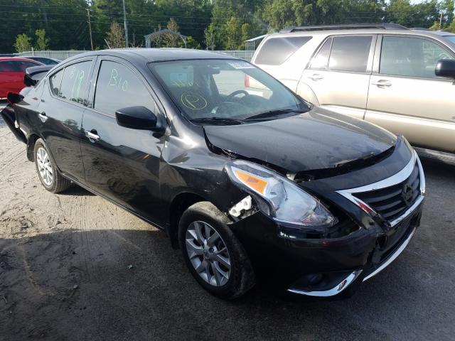 NISSAN VERSA S 2018 3n1cn7ap3jl801600