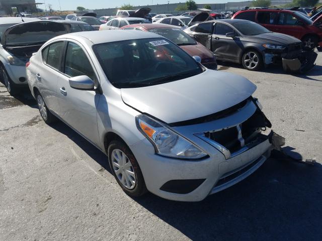 NISSAN VERSA S 2018 3n1cn7ap3jl807347