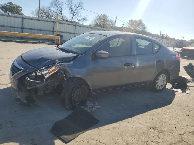 NISSAN VERSA 2018 3n1cn7ap3jl817750