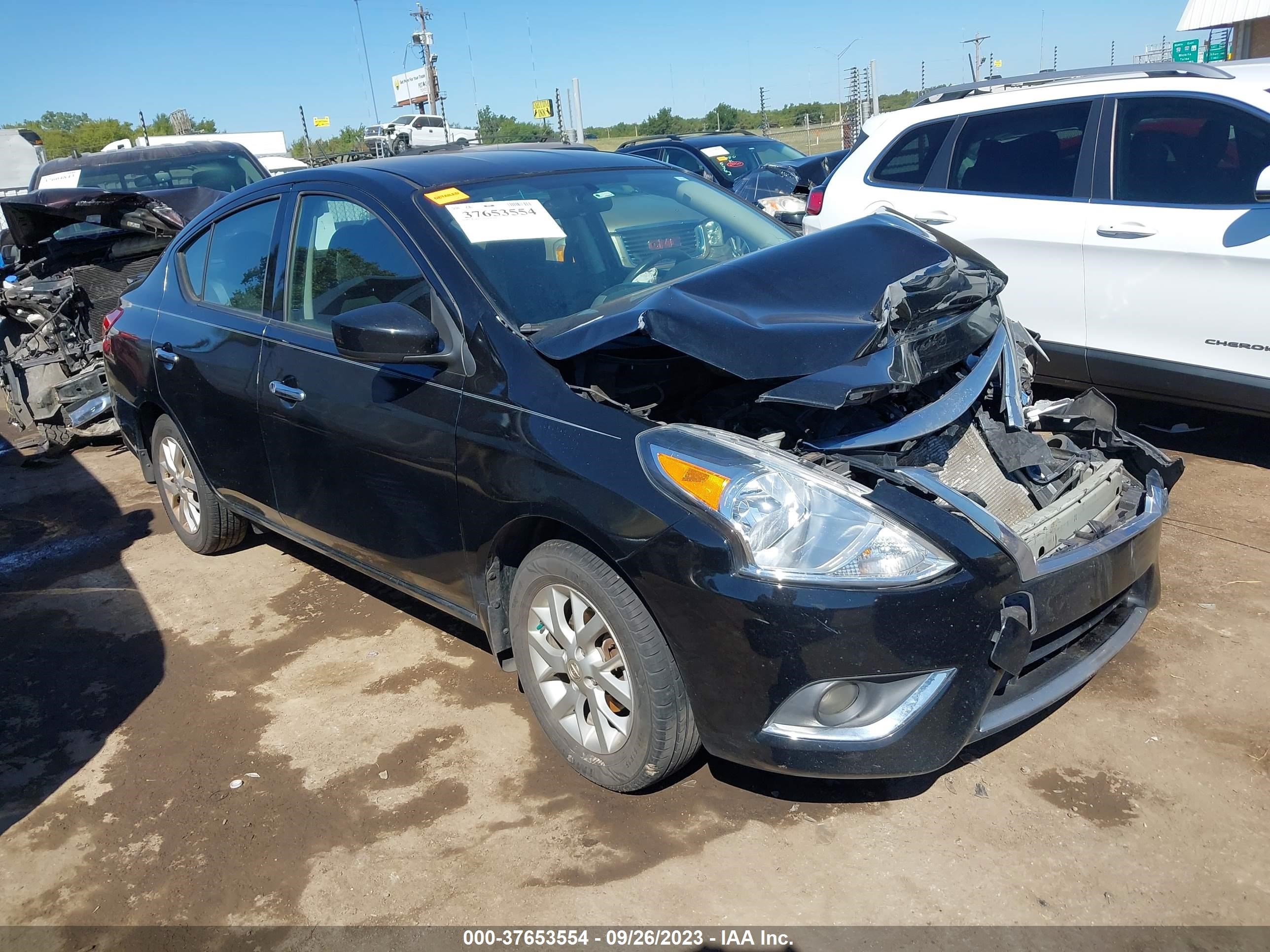 NISSAN VERSA 2018 3n1cn7ap3jl822379