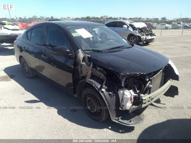 NISSAN VERSA SEDAN 2018 3n1cn7ap3jl824066