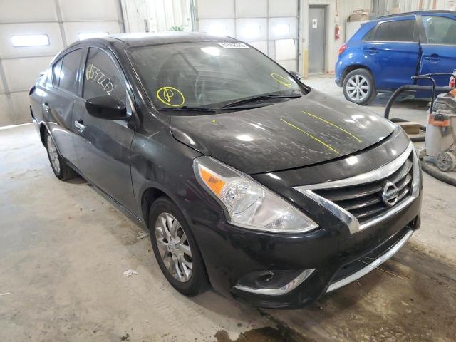 NISSAN VERSA S 2018 3n1cn7ap3jl825024