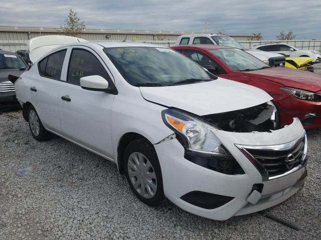 NISSAN VERSA S 2018 3n1cn7ap3jl828506