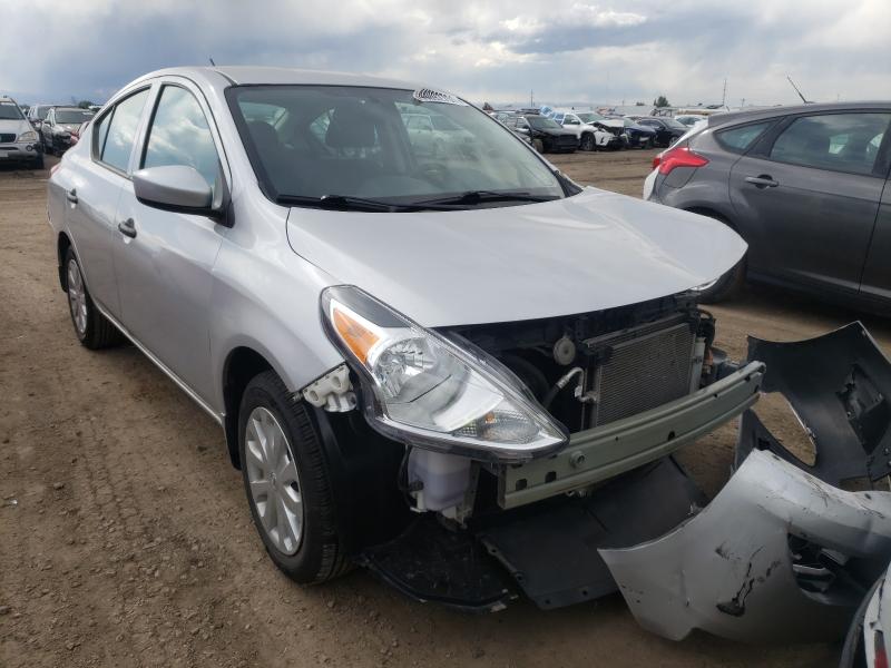 NISSAN VERSA S 2018 3n1cn7ap3jl840932