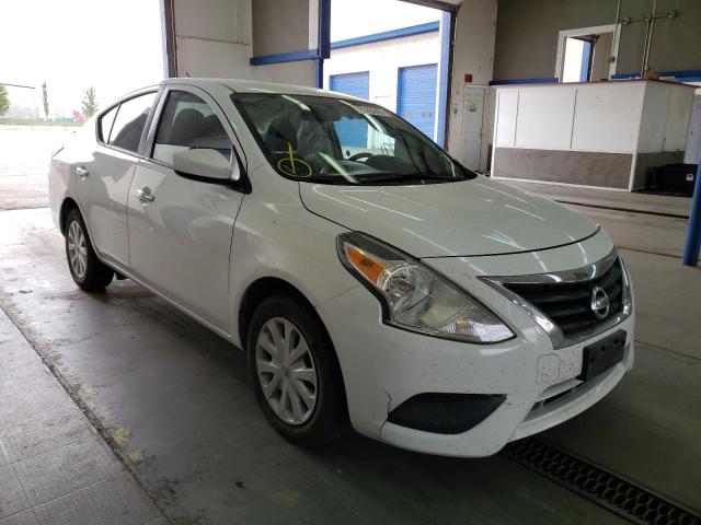 NISSAN VERSA S 2018 3n1cn7ap3jl856211