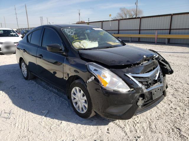 NISSAN VERSA S 2018 3n1cn7ap3jl860405