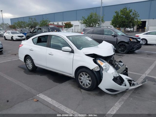 NISSAN VERSA 2018 3n1cn7ap3jl863031