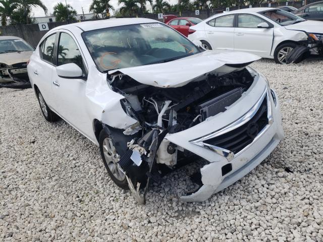 NISSAN VERSA SEDAN 2018 3n1cn7ap3jl880041