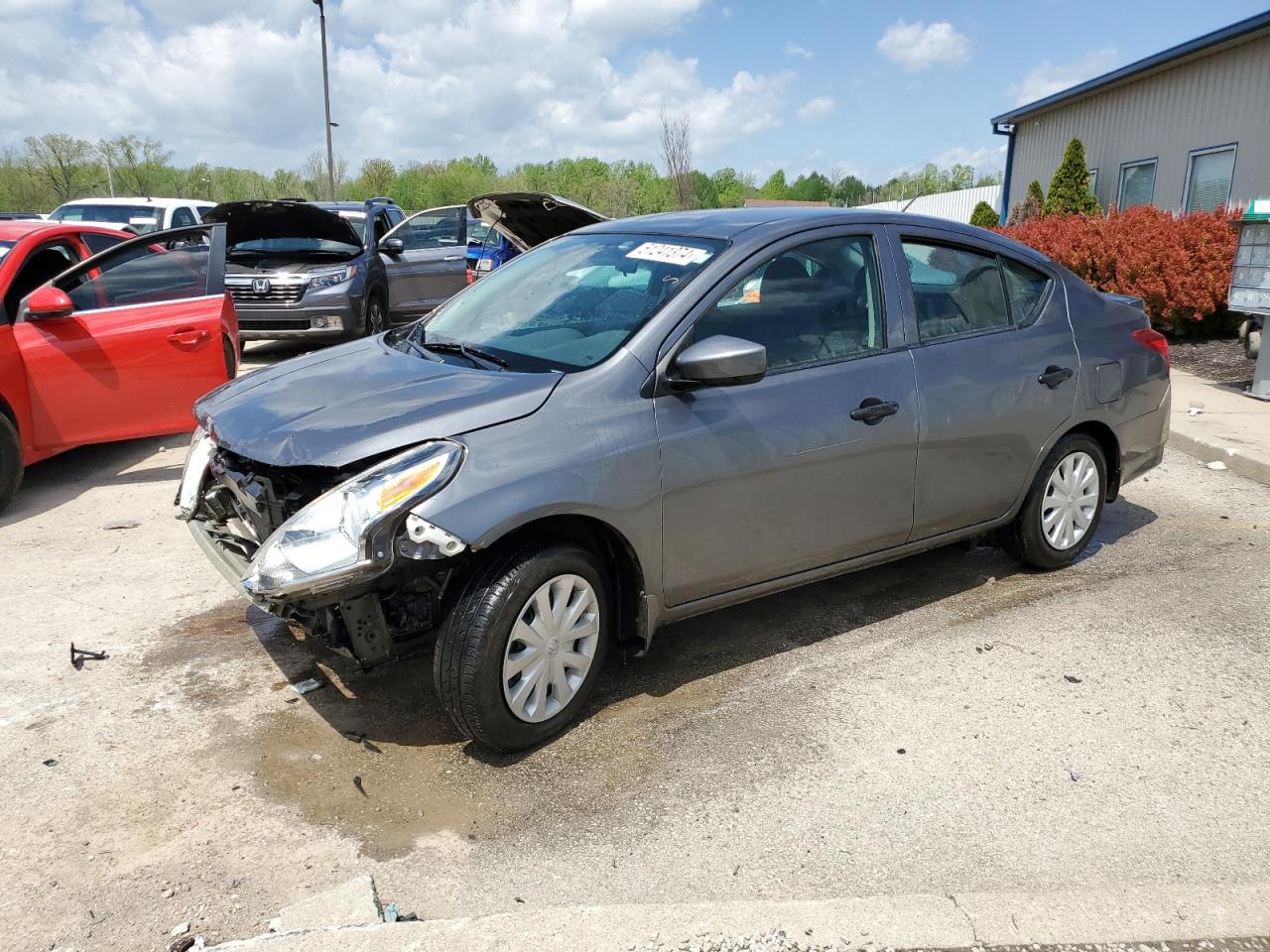 NISSAN VERSA 2019 3n1cn7ap3kl819922