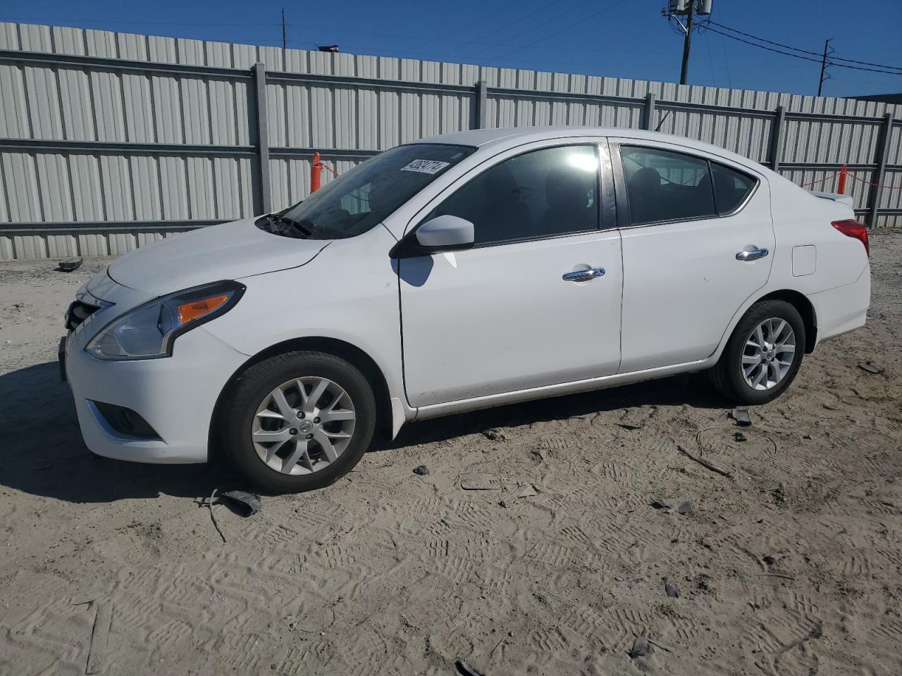 NISSAN VERSA 2019 3n1cn7ap3kl822402