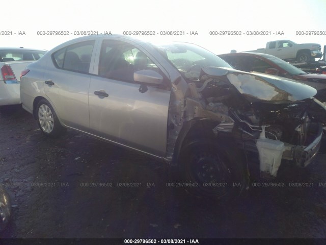 NISSAN VERSA SEDAN 2019 3n1cn7ap3kl829365