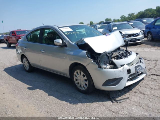 NISSAN VERSA 2019 3n1cn7ap3kl855044