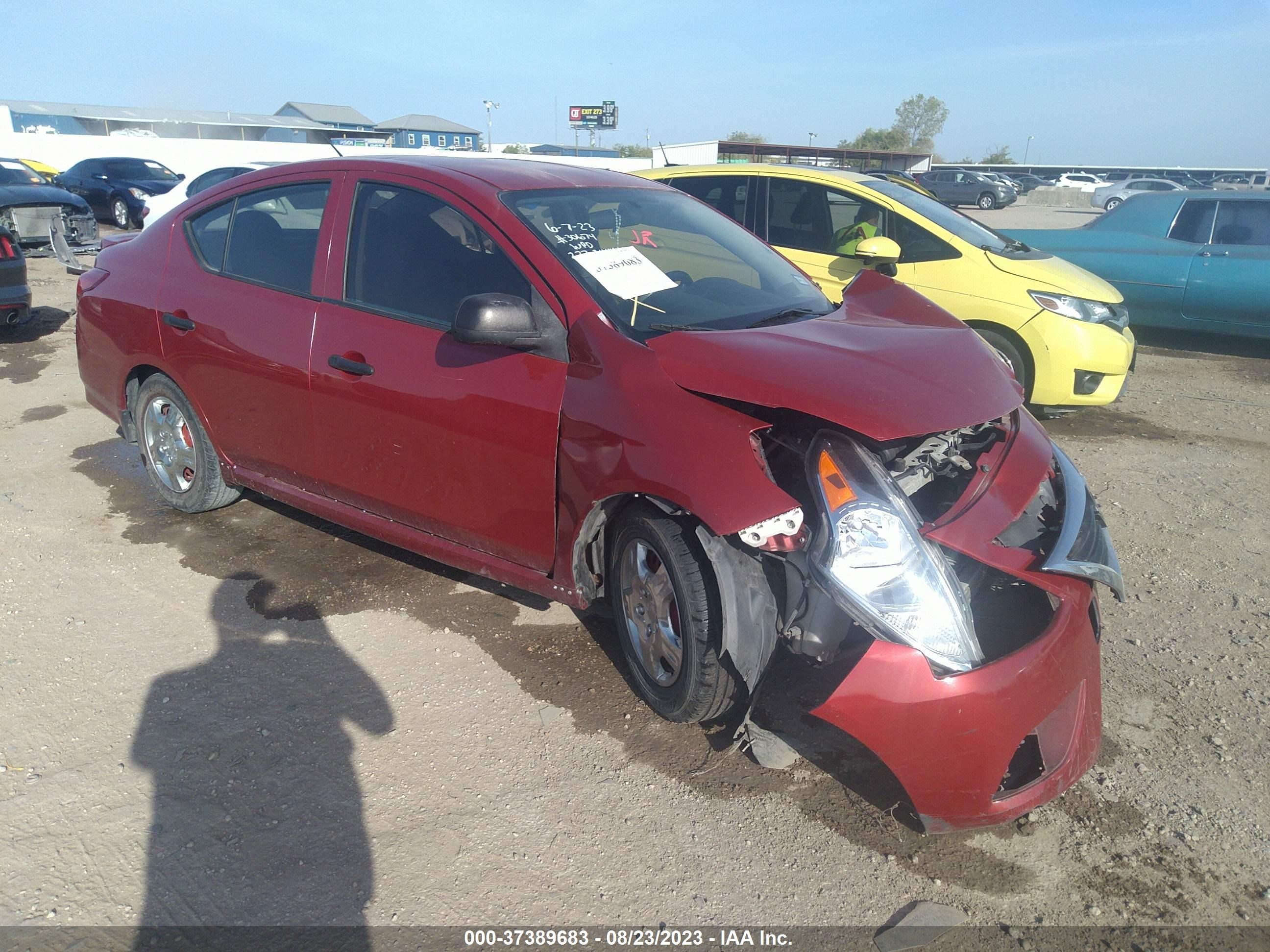 NISSAN VERSA 2015 3n1cn7ap4fl838257