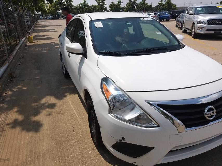 NISSAN VERSA S 2015 3n1cn7ap4fl900515