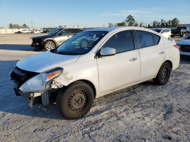 NISSAN VERSA S 2017 3n1cn7ap4hl801504