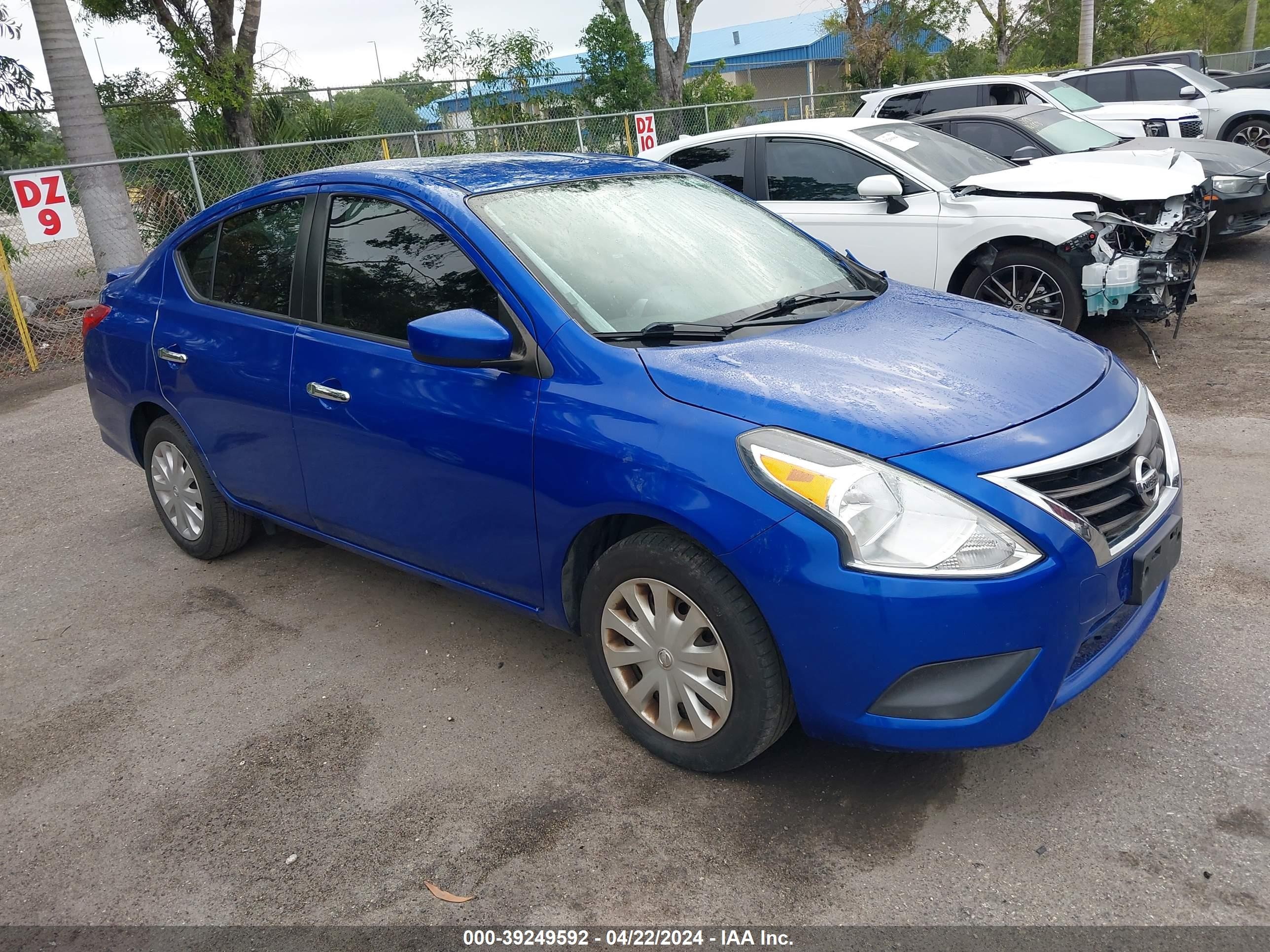 NISSAN VERSA 2017 3n1cn7ap4hl840769