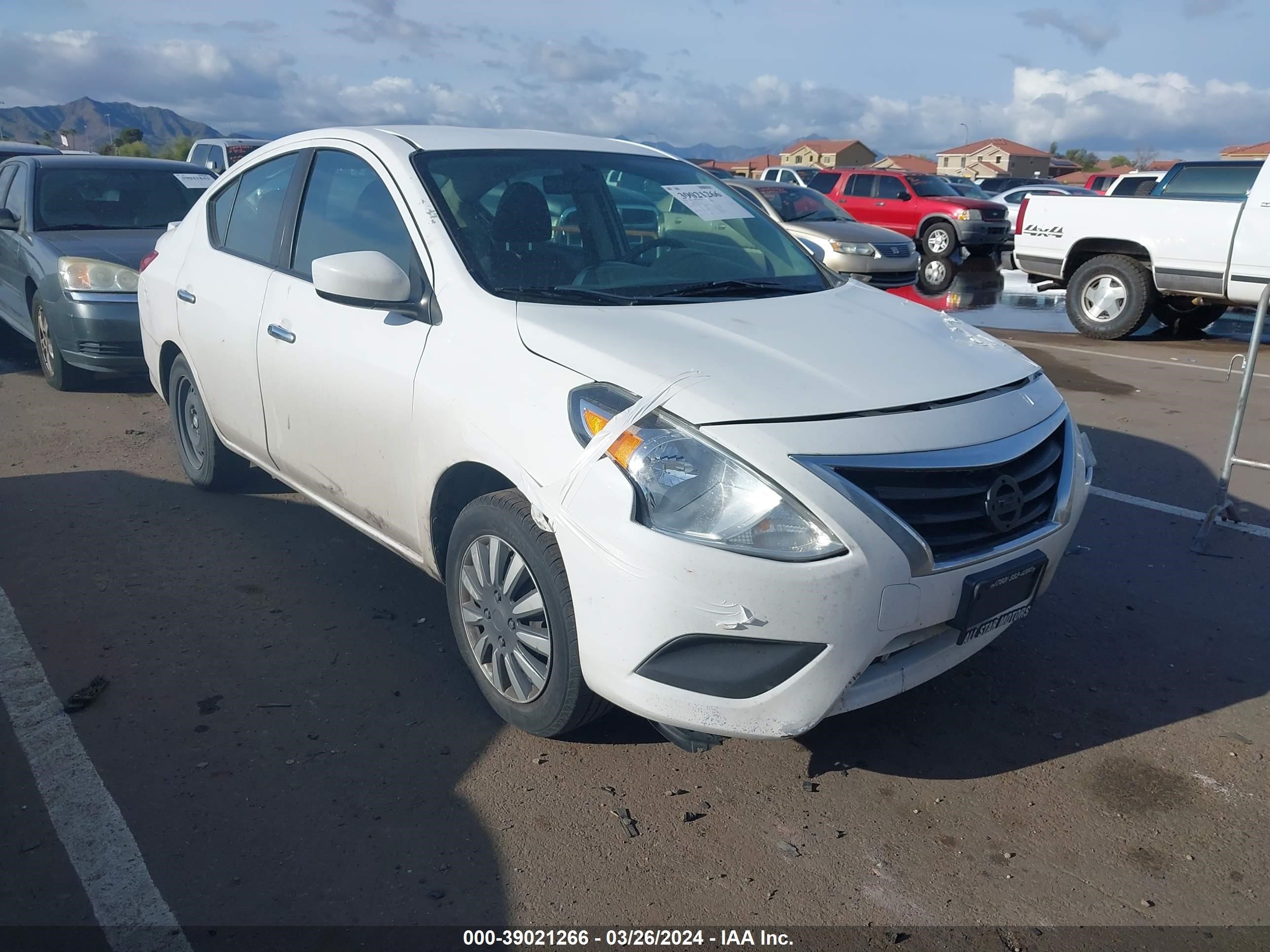 NISSAN VERSA 2017 3n1cn7ap4hl844045