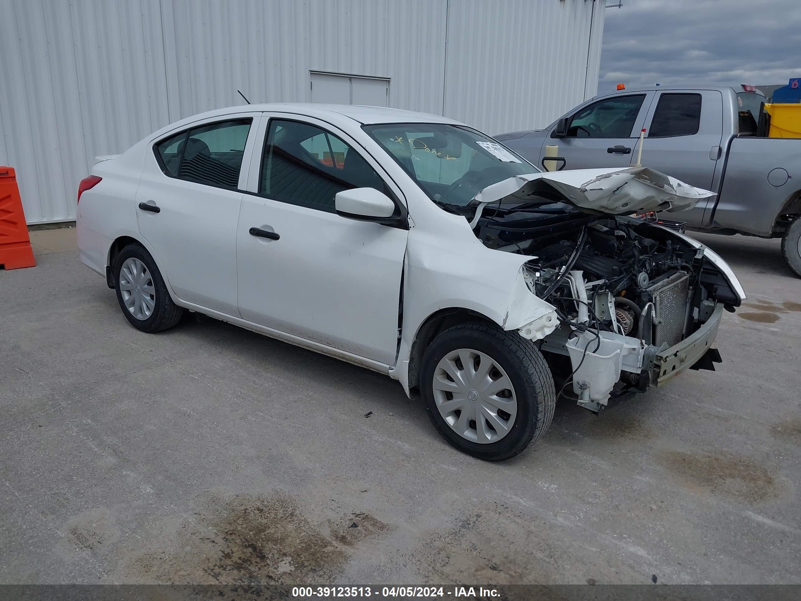 NISSAN VERSA 2017 3n1cn7ap4hl867020