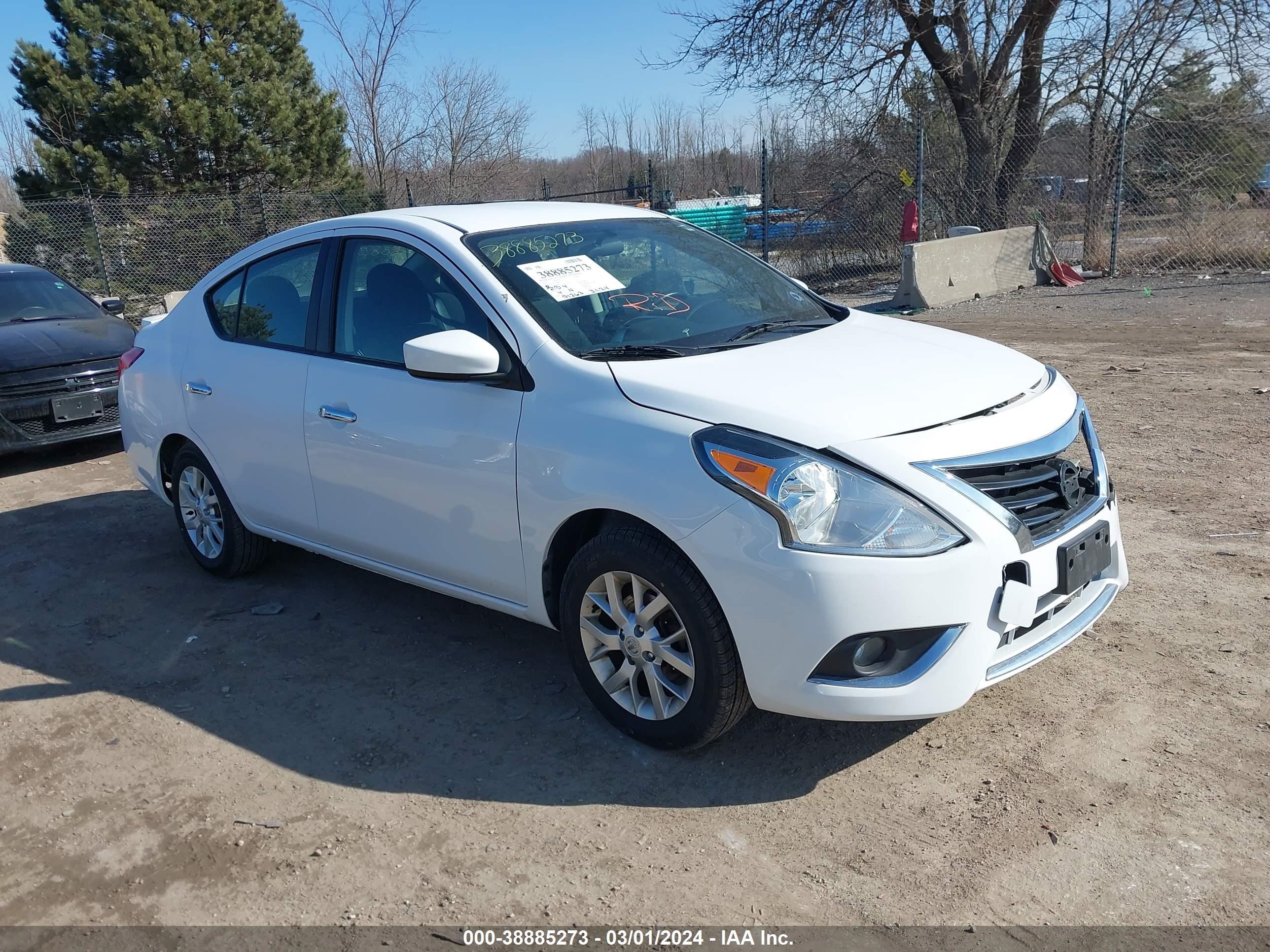 NISSAN VERSA 2018 3n1cn7ap4jl823539