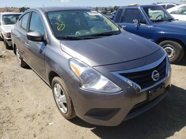 NISSAN VERSA S 2018 3n1cn7ap4jl845623