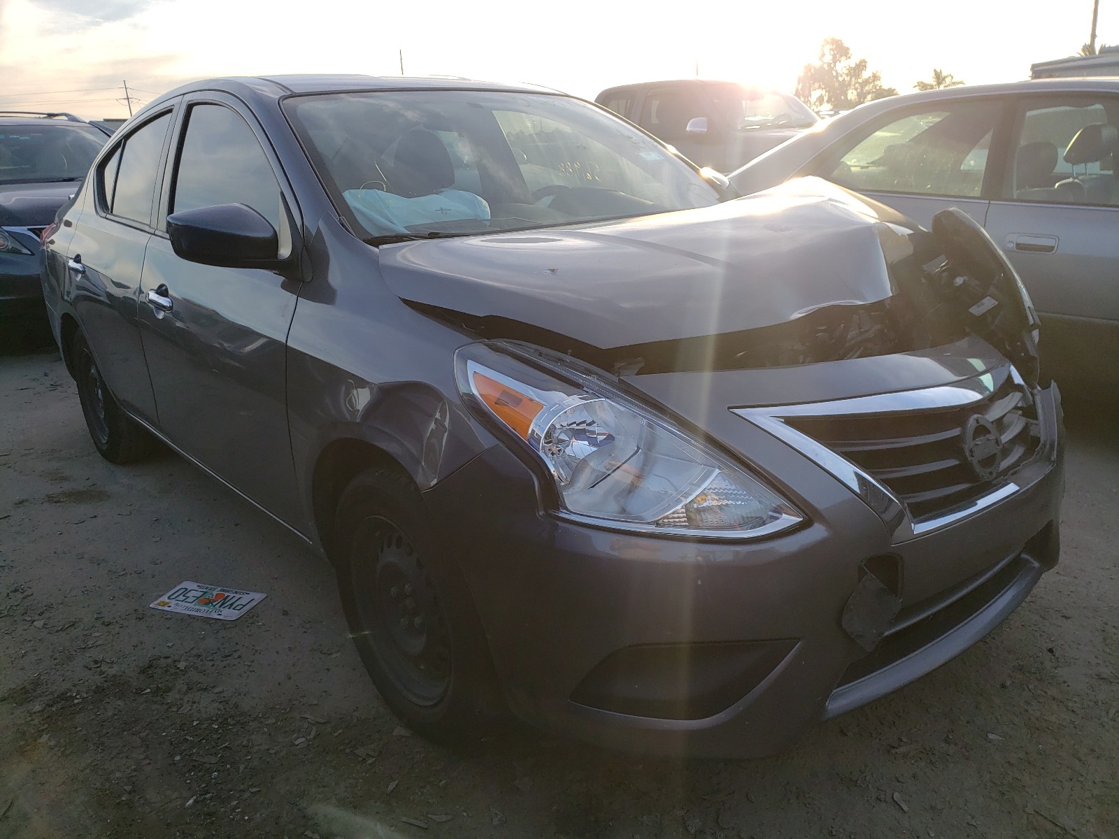 NISSAN VERSA S 2019 3n1cn7ap4kl801624