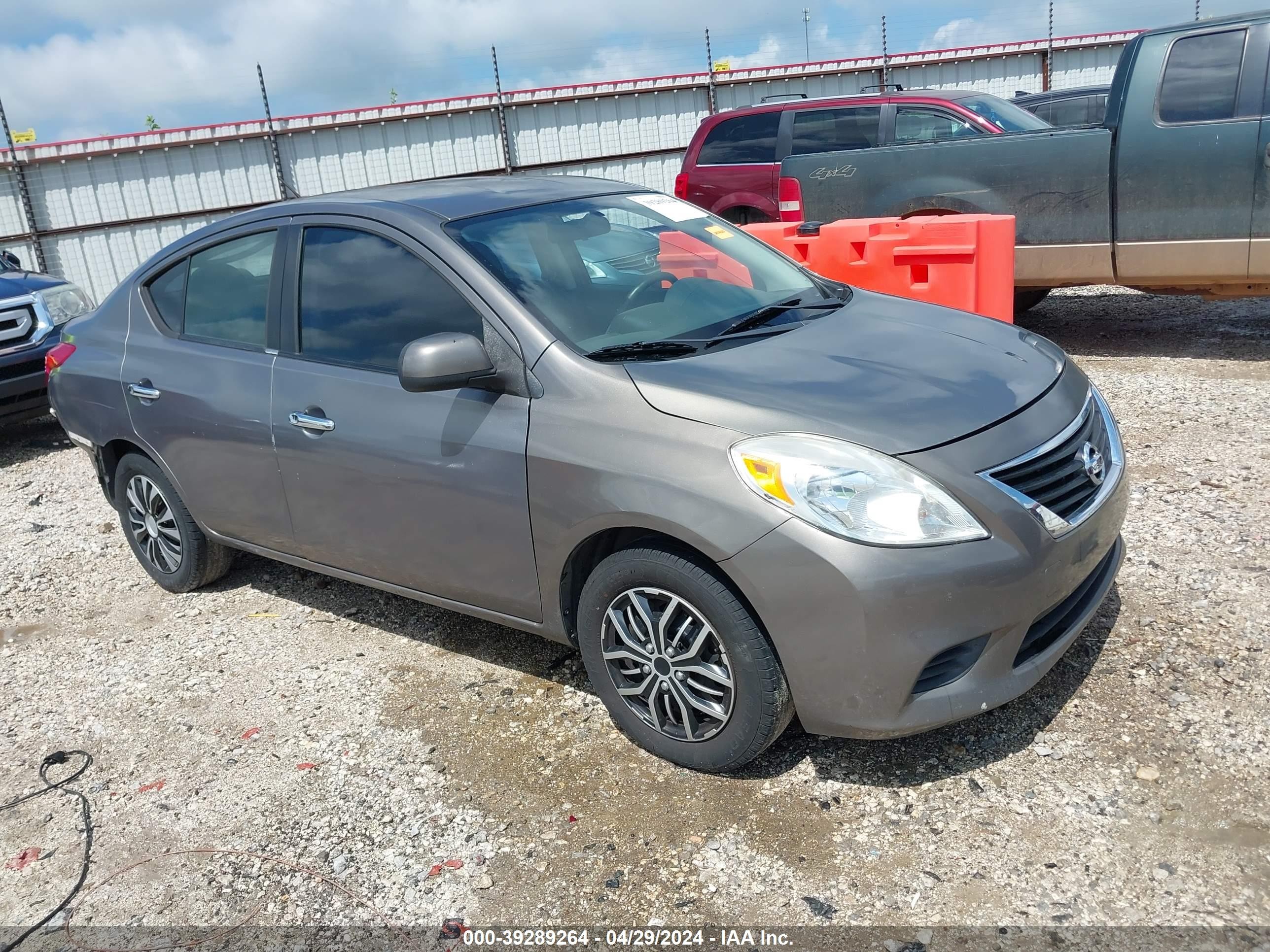 NISSAN VERSA 2012 3n1cn7ap5cl894851