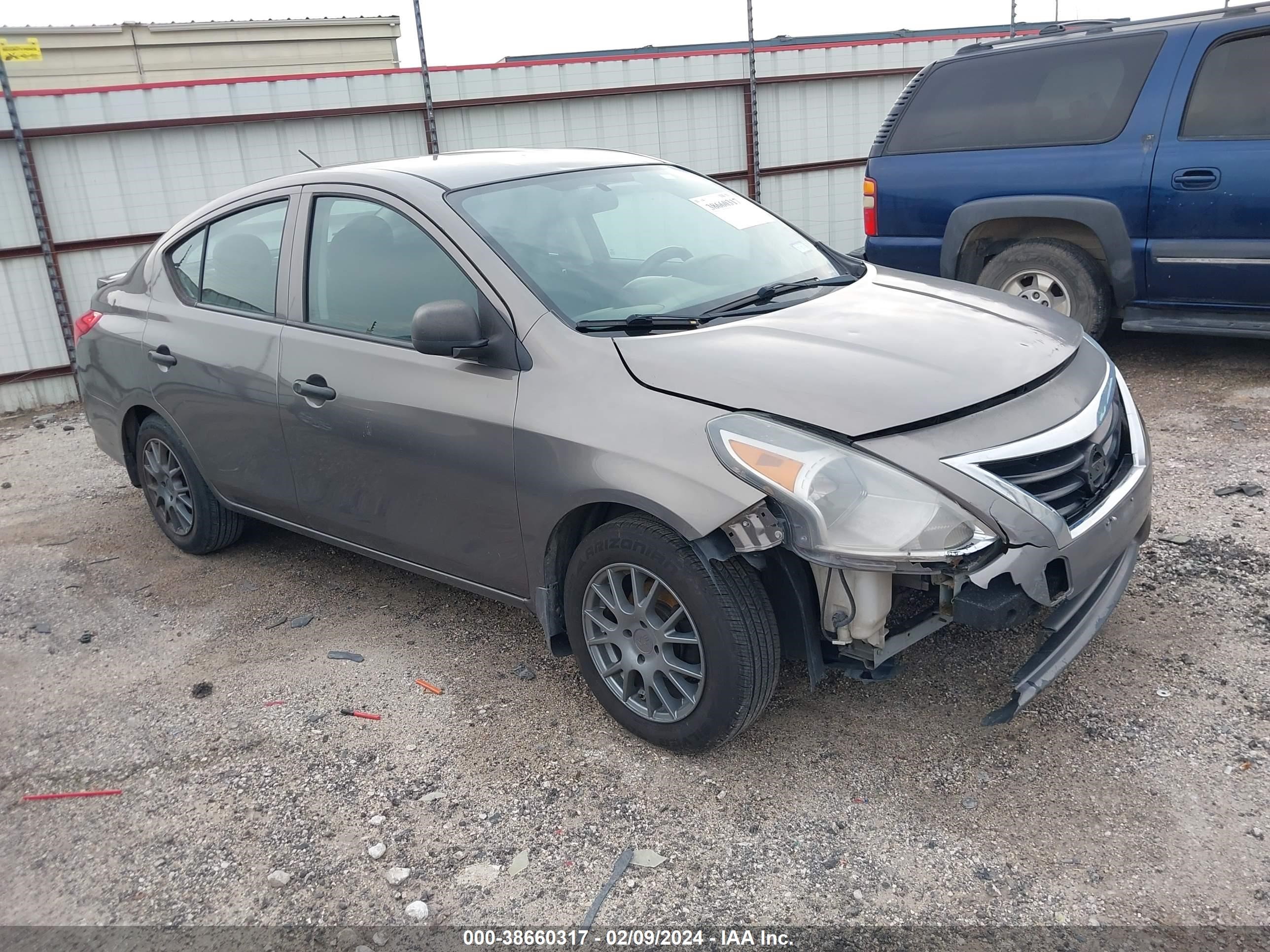 NISSAN VERSA 2015 3n1cn7ap5fl832564