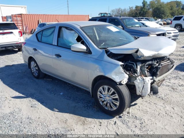 NISSAN VERSA 2016 3n1cn7ap5gl890403