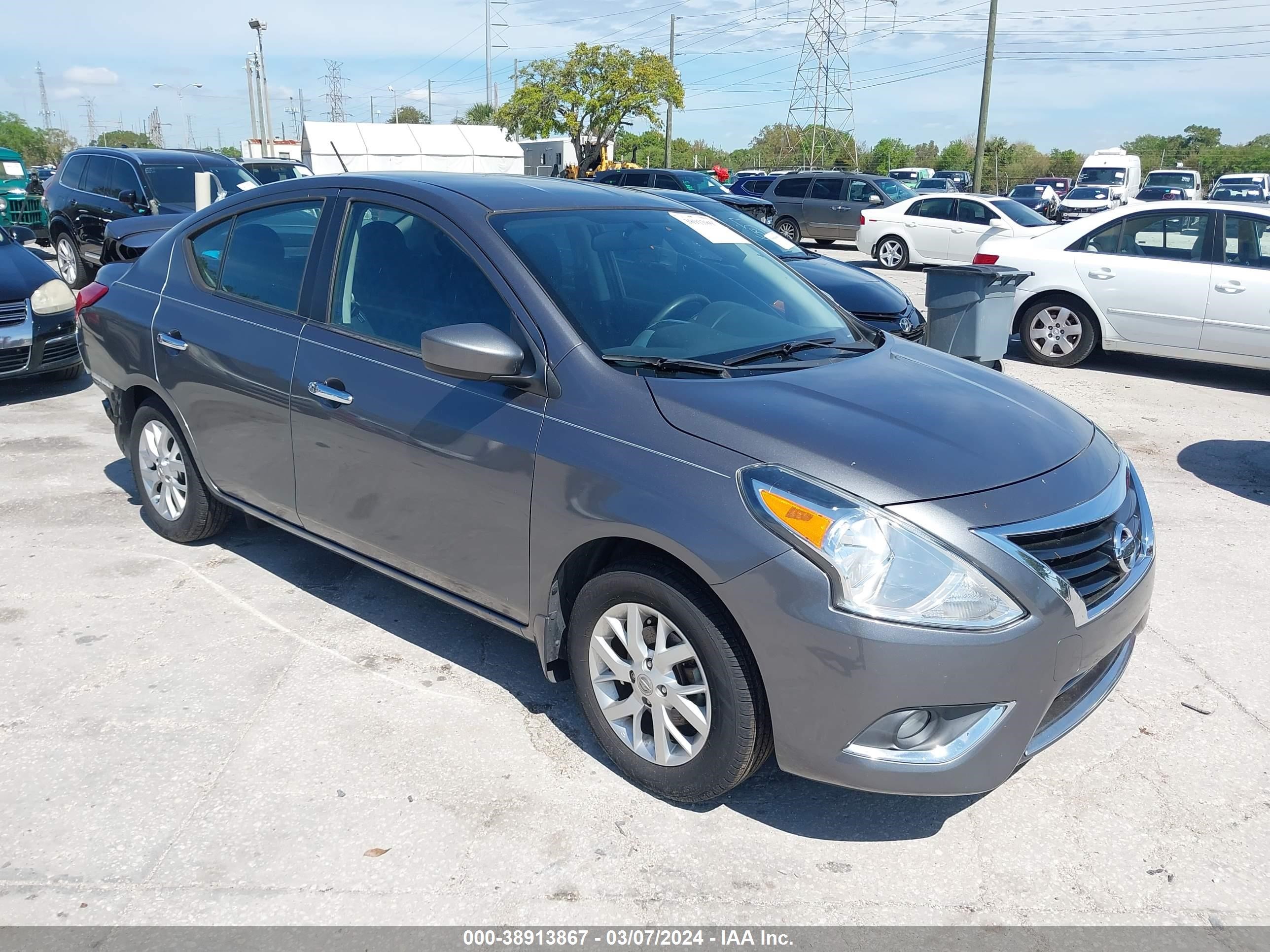 NISSAN VERSA 2017 3n1cn7ap5hl811314