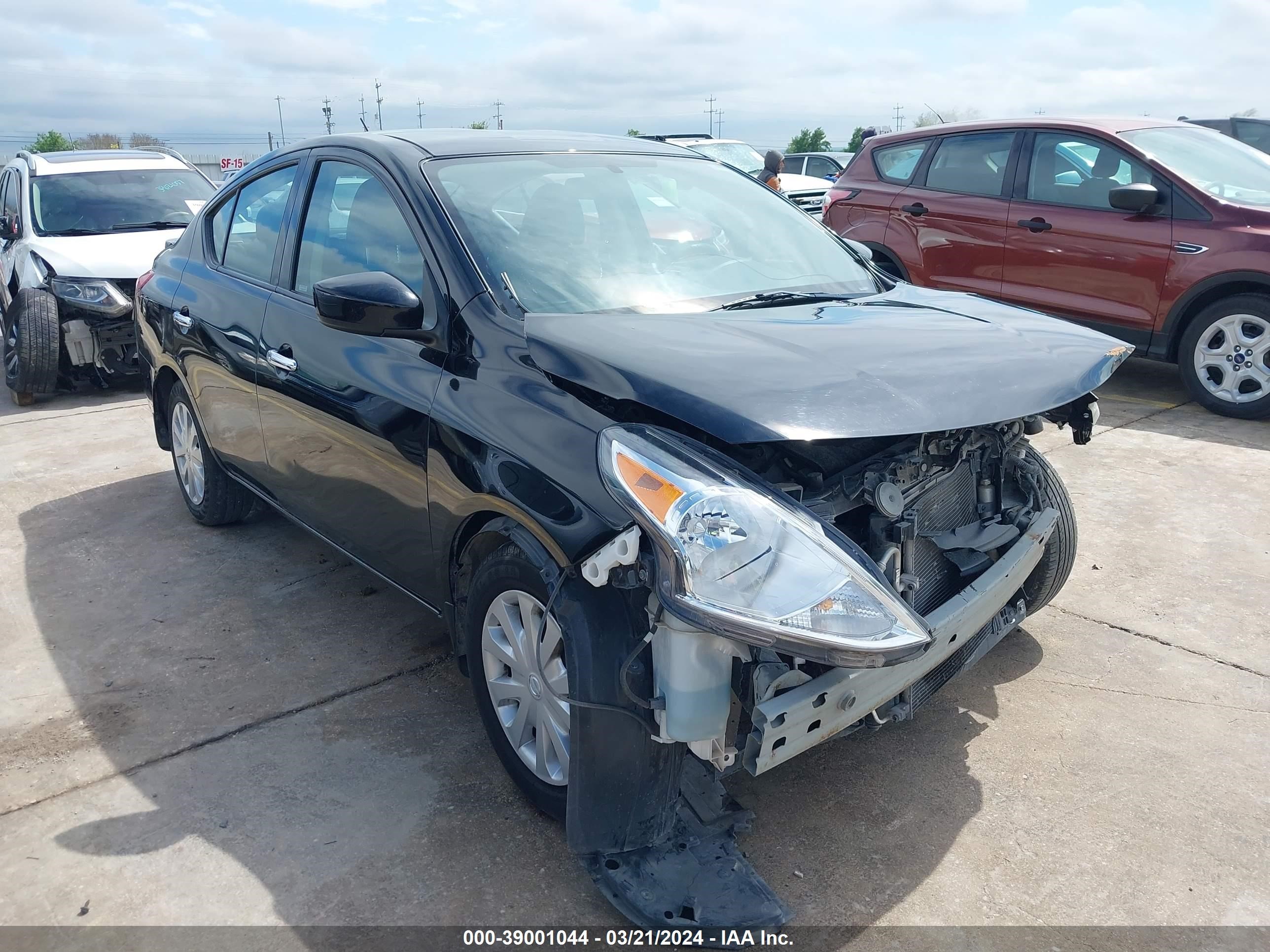 NISSAN VERSA 2017 3n1cn7ap5hl886806