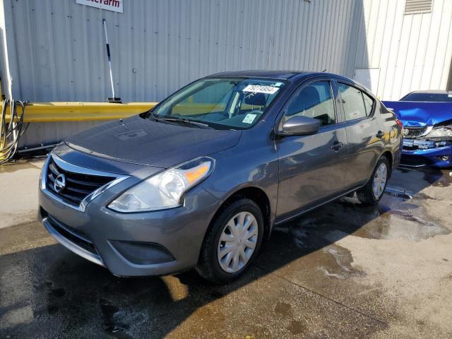 NISSAN VERSA SEDA 2018 3n1cn7ap5jl803364