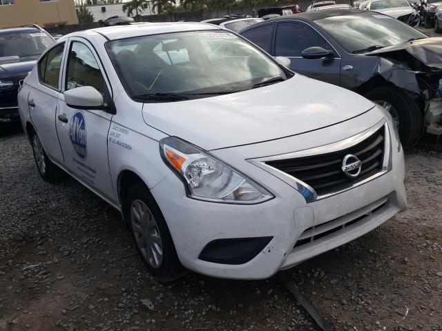 NISSAN VERSA S 2018 3n1cn7ap5jl808516