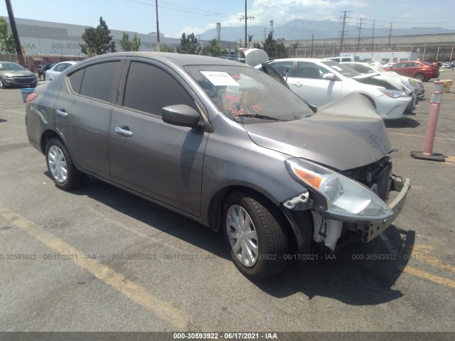 NISSAN VERSA SEDAN 2018 3n1cn7ap5jl812145