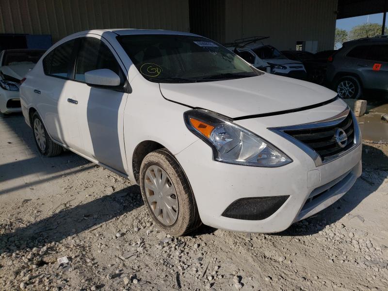 NISSAN VERSA S 2018 3n1cn7ap5jl826837