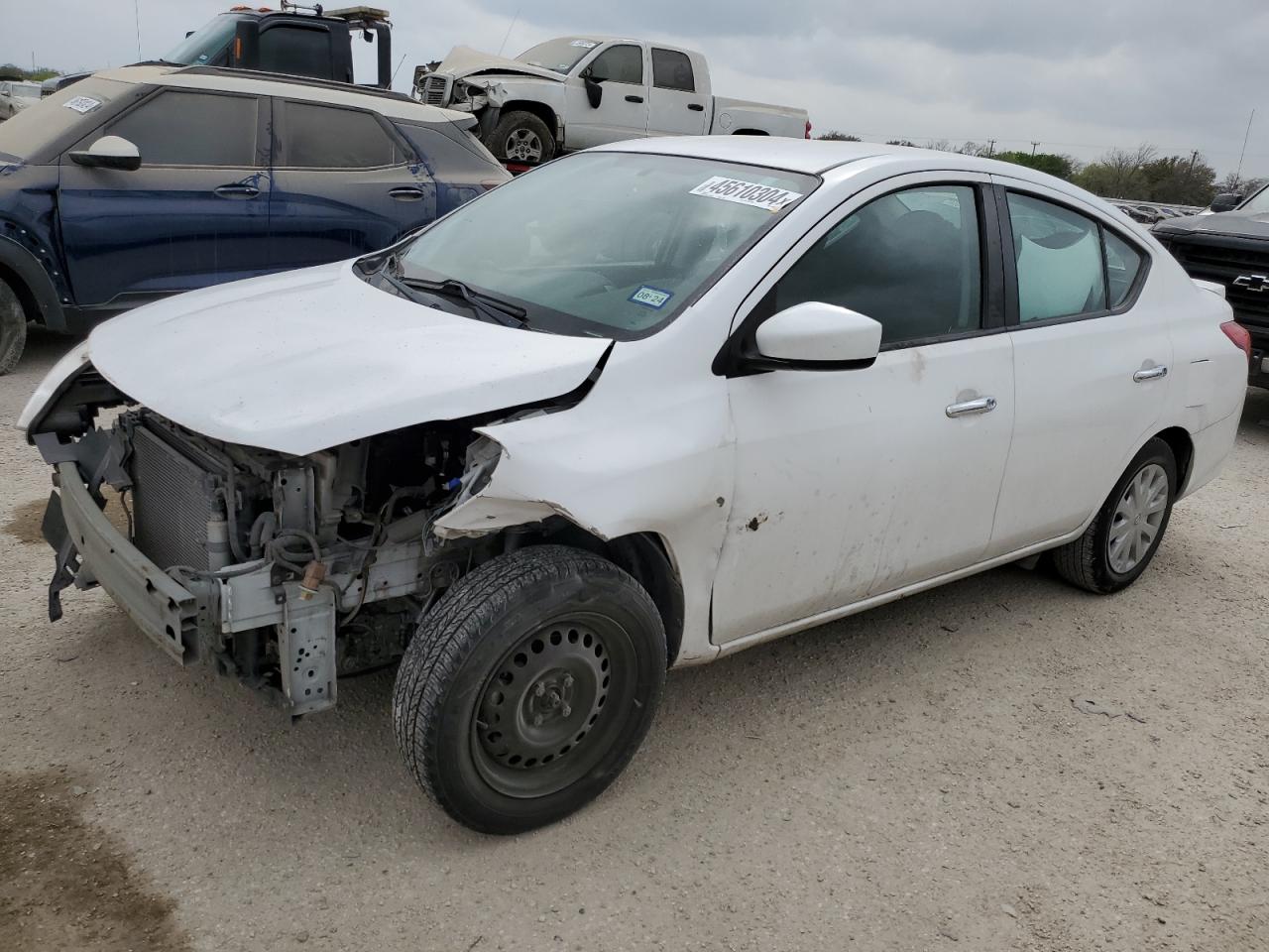 NISSAN VERSA 2018 3n1cn7ap5jl837532