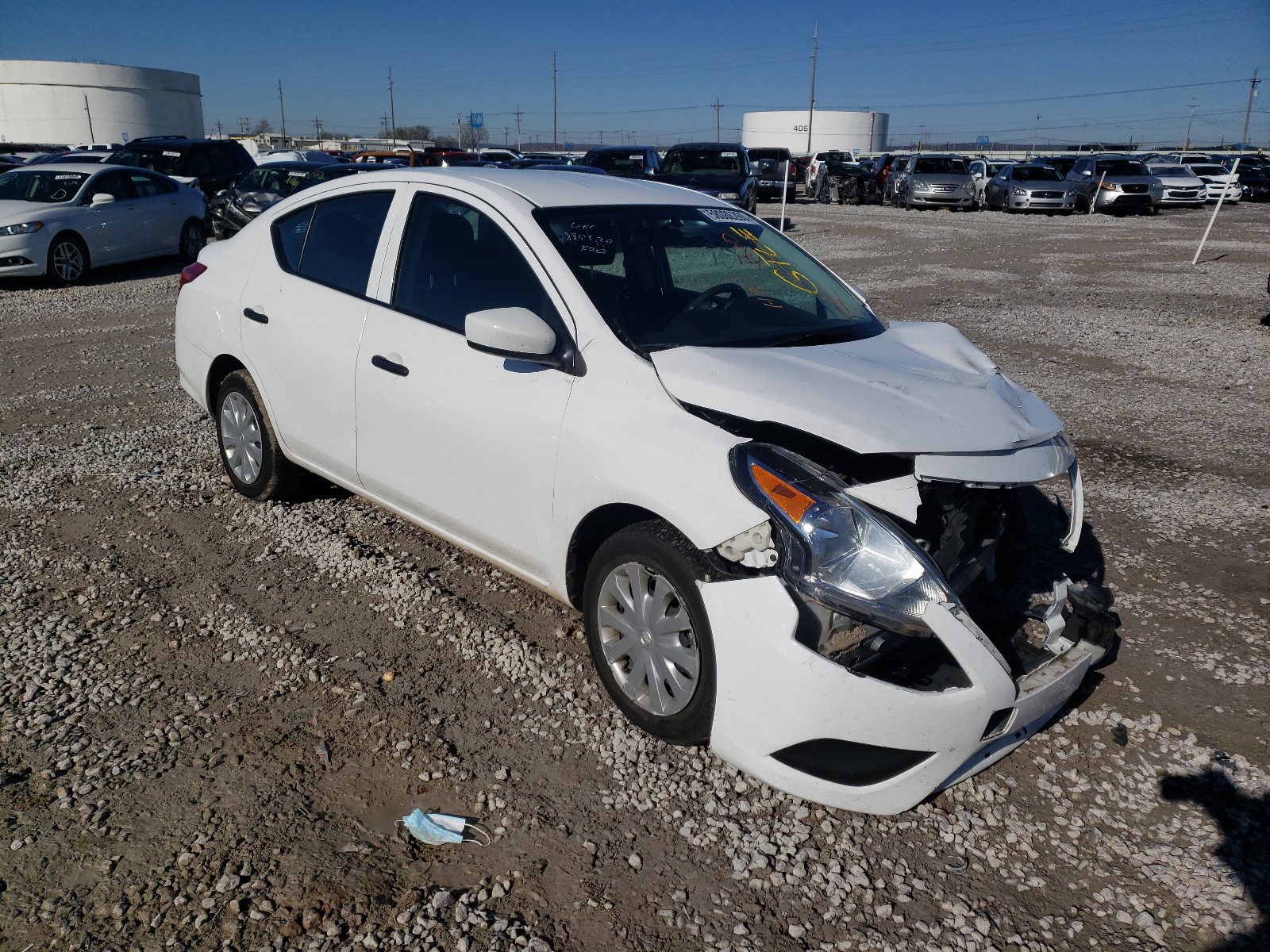 NISSAN VERSA S 2018 3n1cn7ap5jl839670