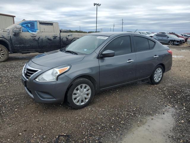 NISSAN VERSA S 2018 3n1cn7ap5jl853889