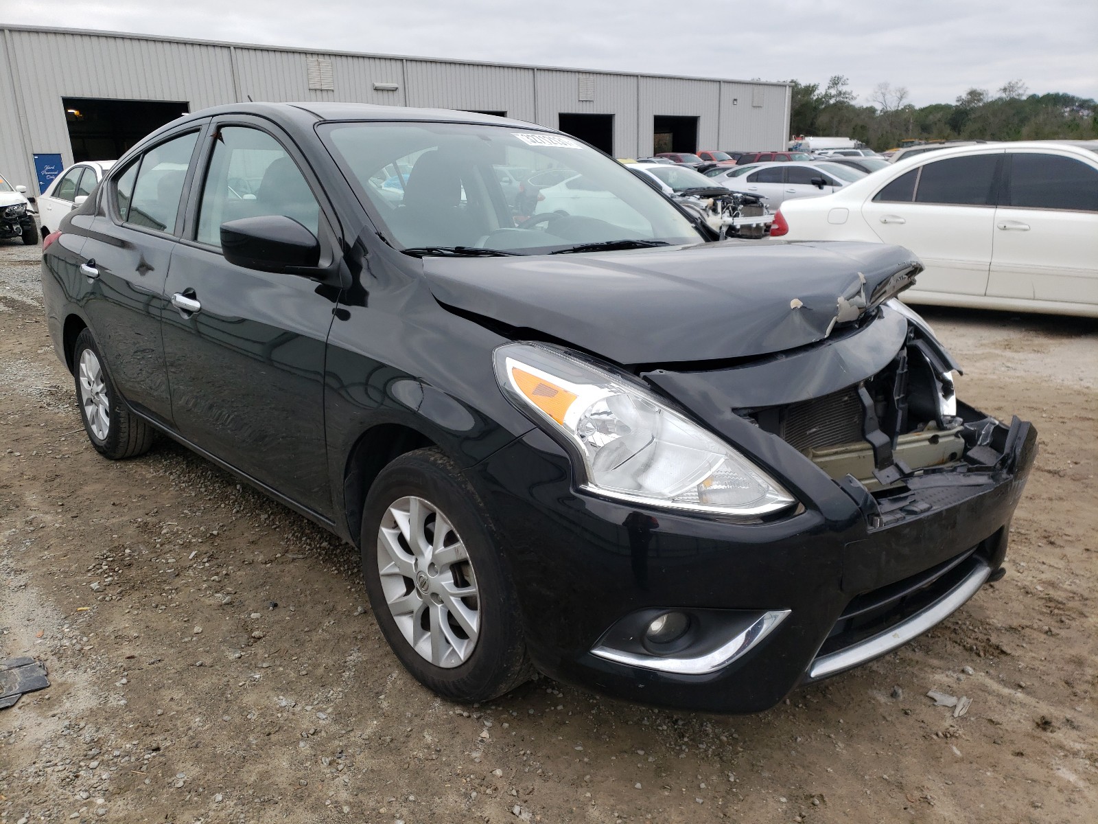 NISSAN VERSA S 2018 3n1cn7ap5jl869106