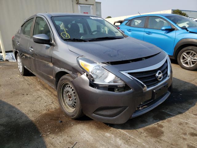 NISSAN VERSA S 2018 3n1cn7ap5jl872491