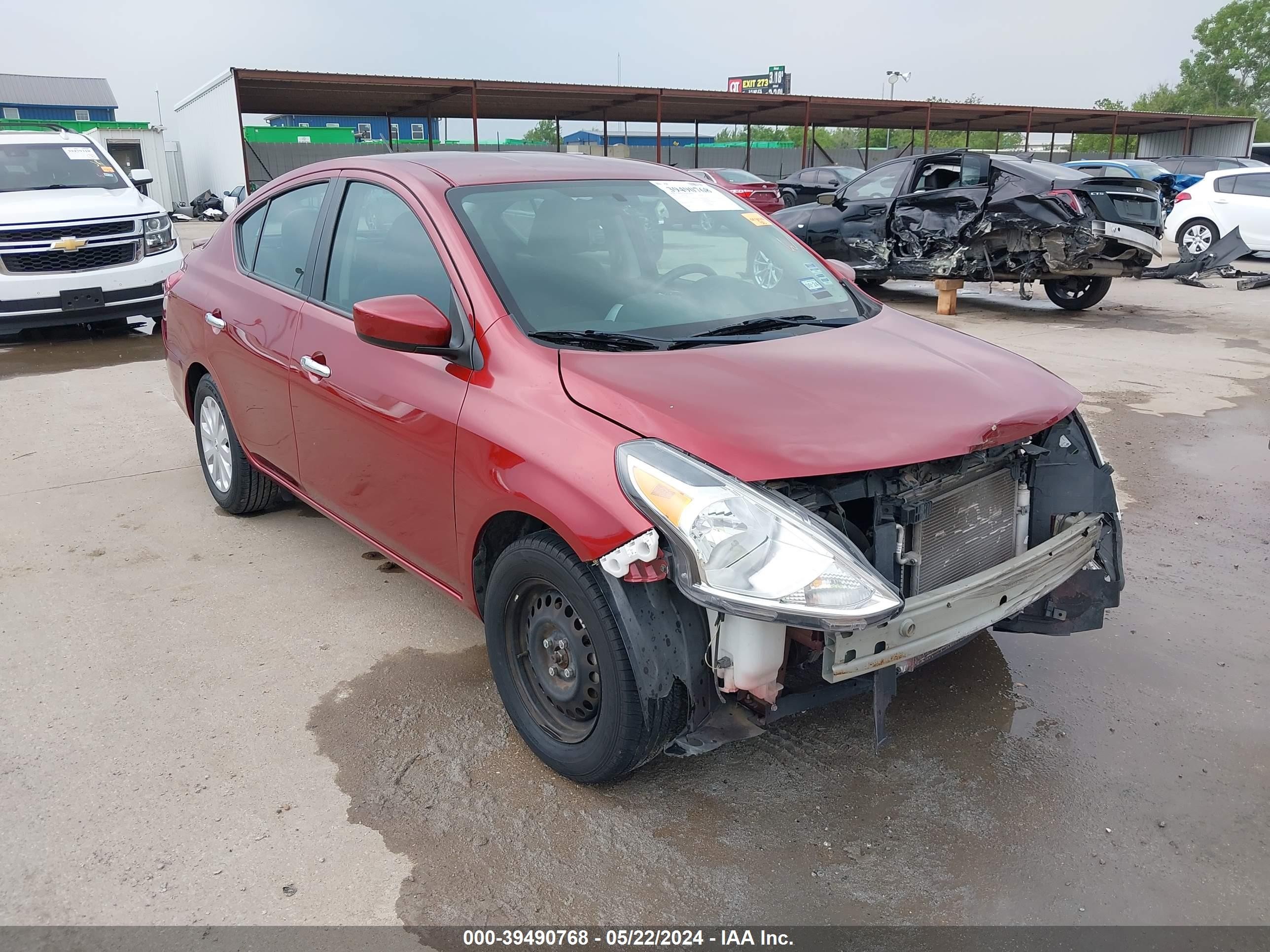 NISSAN VERSA 2018 3n1cn7ap5jl880221