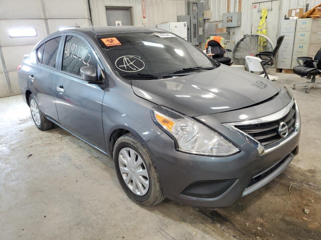 NISSAN VERSA S 2018 3n1cn7ap5jl881269