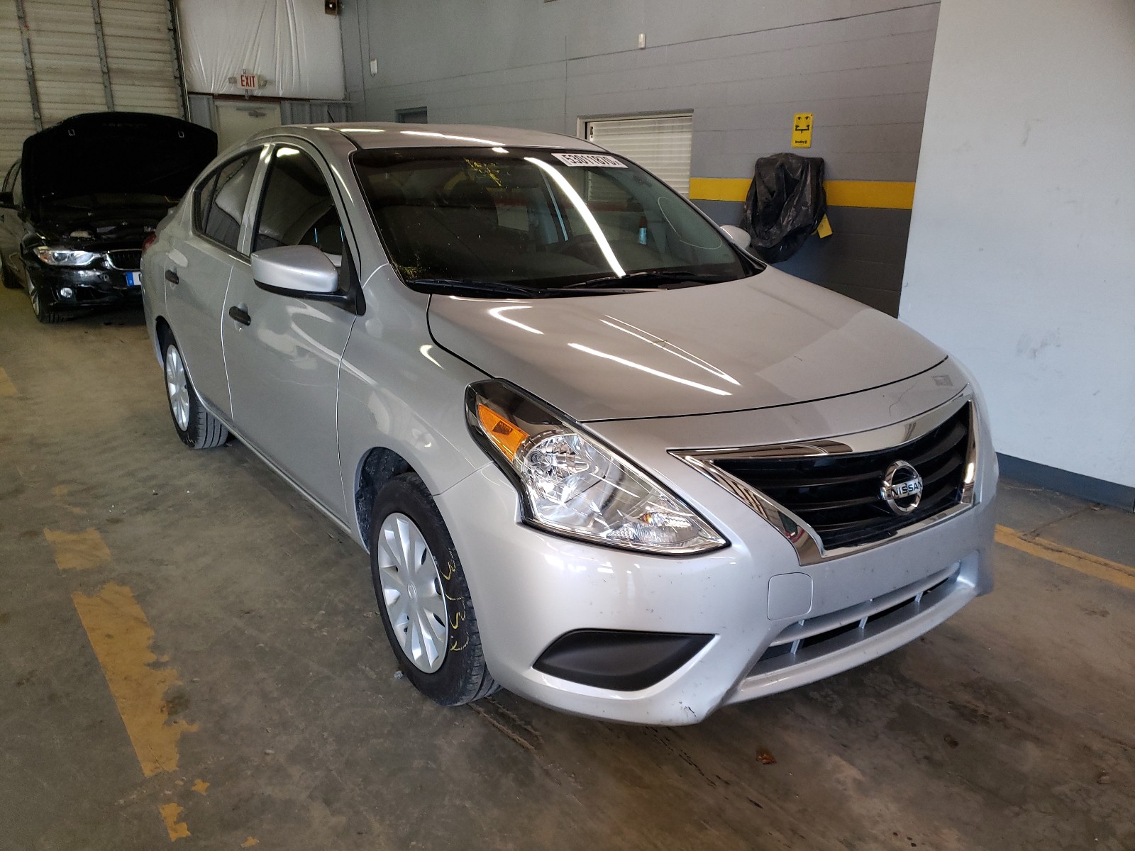 NISSAN VERSA S 2019 3n1cn7ap5kl824216