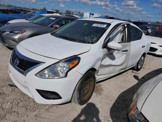 NISSAN VERSA 2019 3n1cn7ap5kl838472