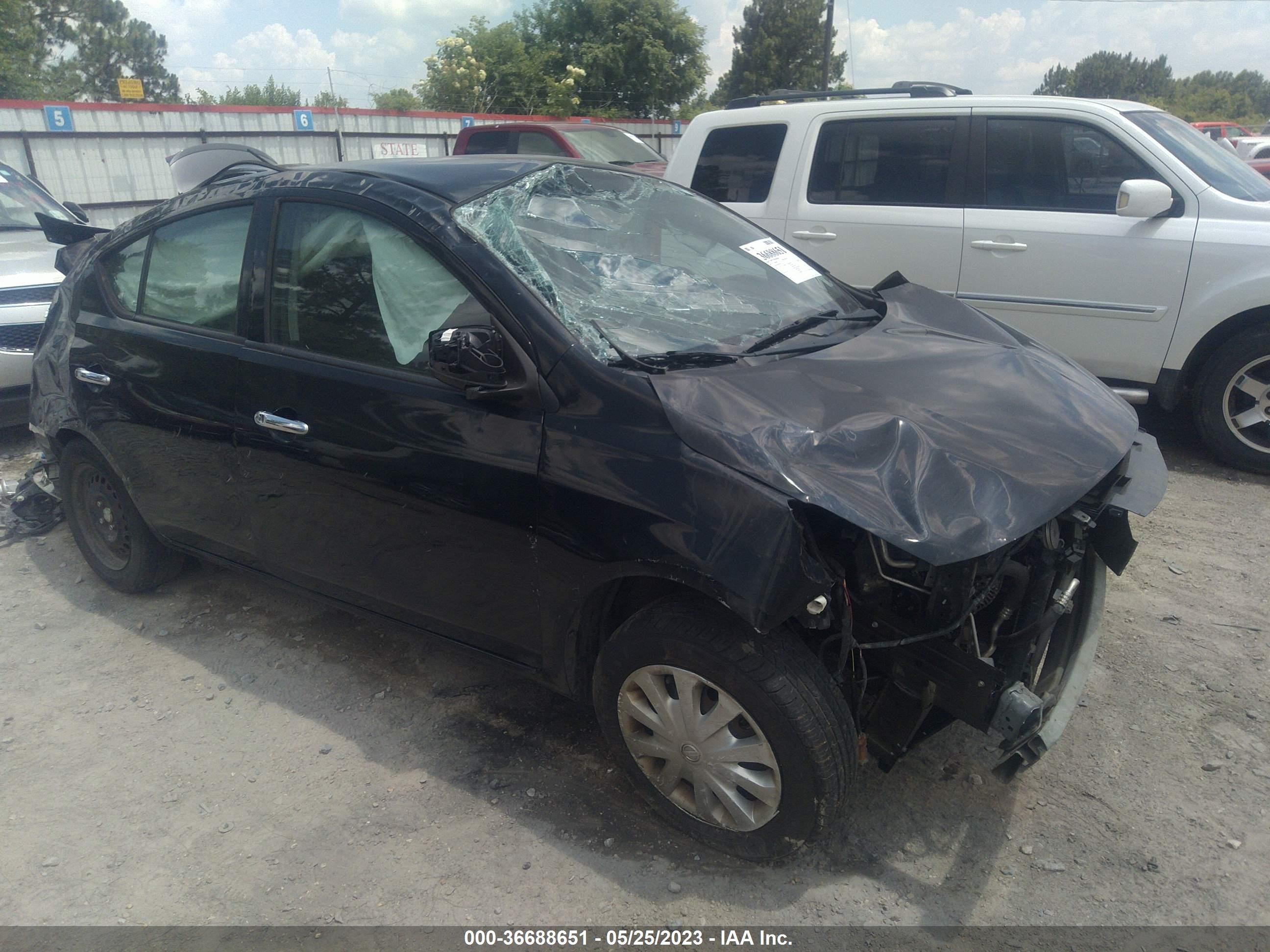 NISSAN VERSA 2017 3n1cn7ap6hl829305