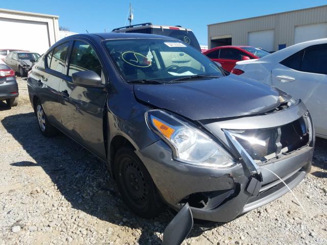 NISSAN VERSA S 2018 3n1cn7ap6jl806936