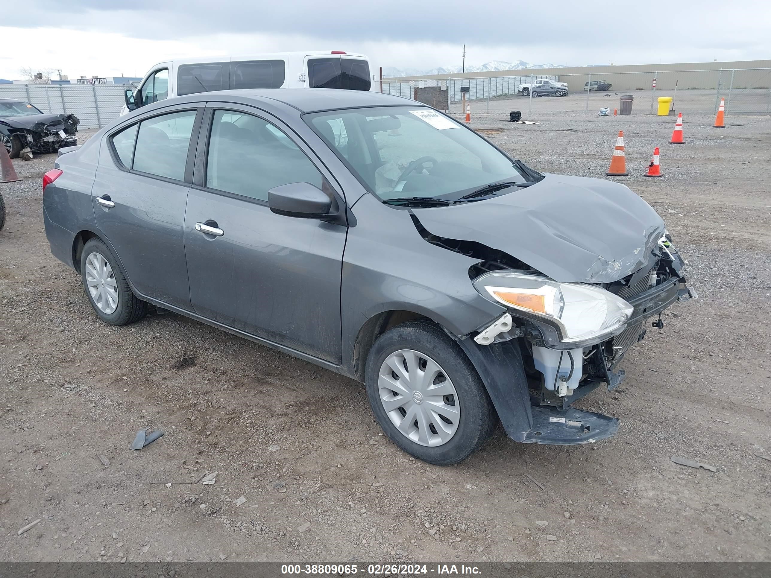 NISSAN VERSA 2018 3n1cn7ap6jl860947